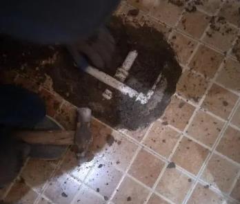 栾城卫生间漏水维修公司为您分享下卫生间渗水如何处理及注意事项